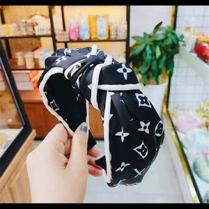 Black & white knot headbands